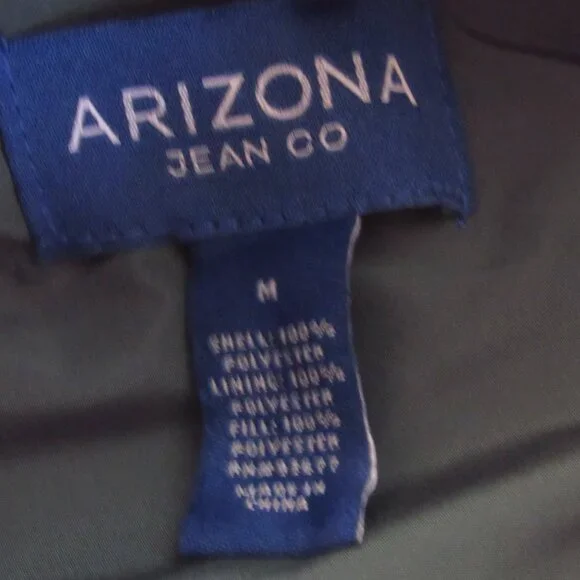 Women's Arizona Jean Co Green Mock Neck Puffer Jacket Vest Size Medium - Picture 3 of 4